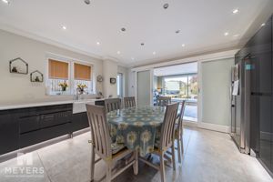 Kitchen/Diner- click for photo gallery